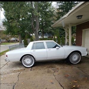 Meet your Posher, Clifford